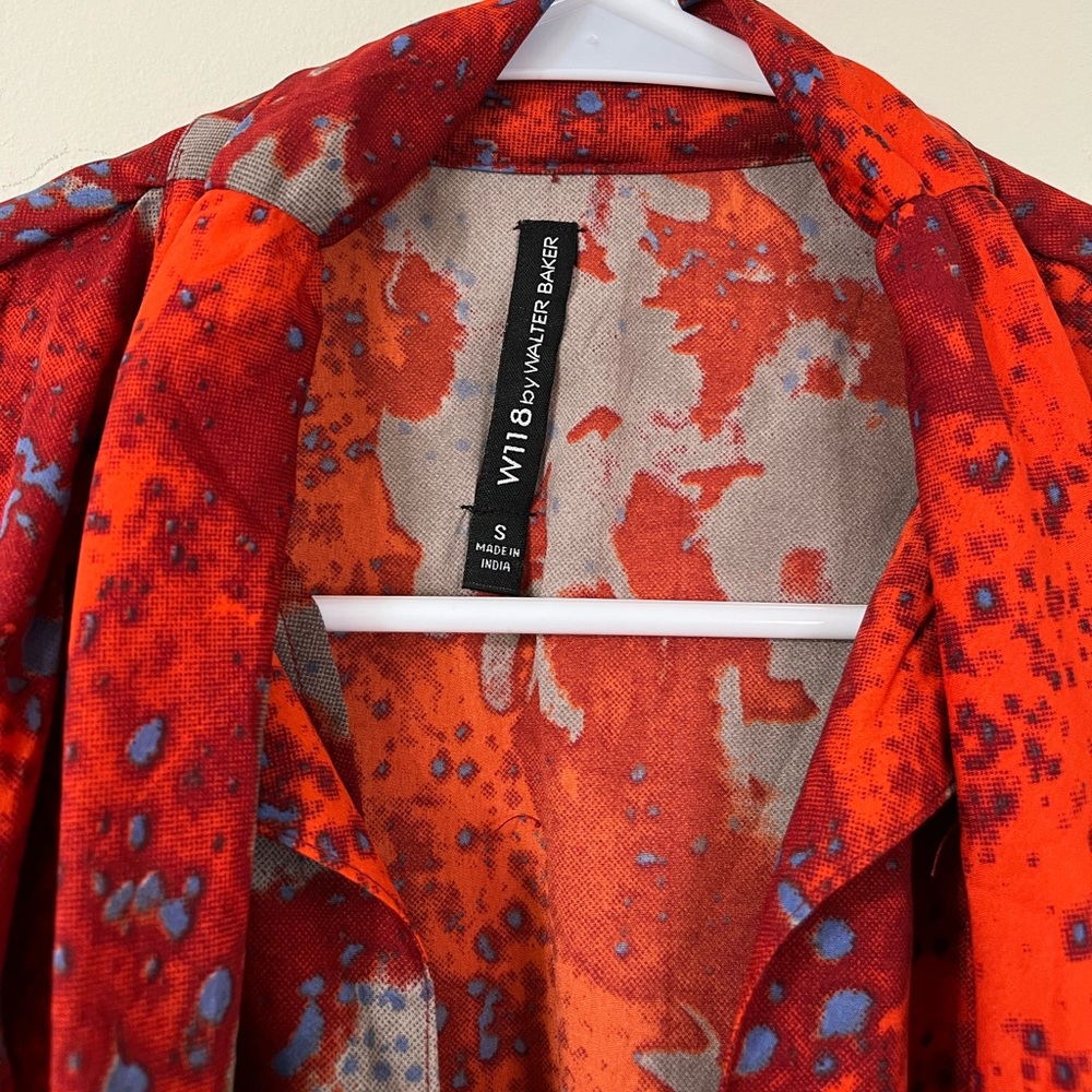 W118 By Walter Baker Red Blue Gray Design Front Tie V-Neck Long Sleeve Blouse S - Picture 6 of 9